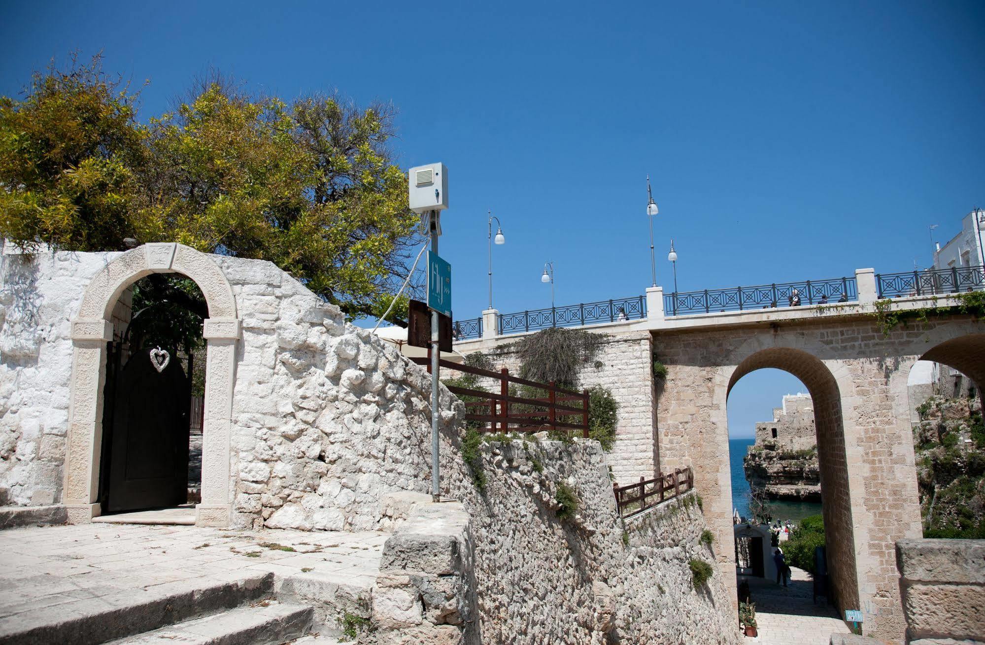 Grottammare Apartment Polignano a Mare Luaran gambar