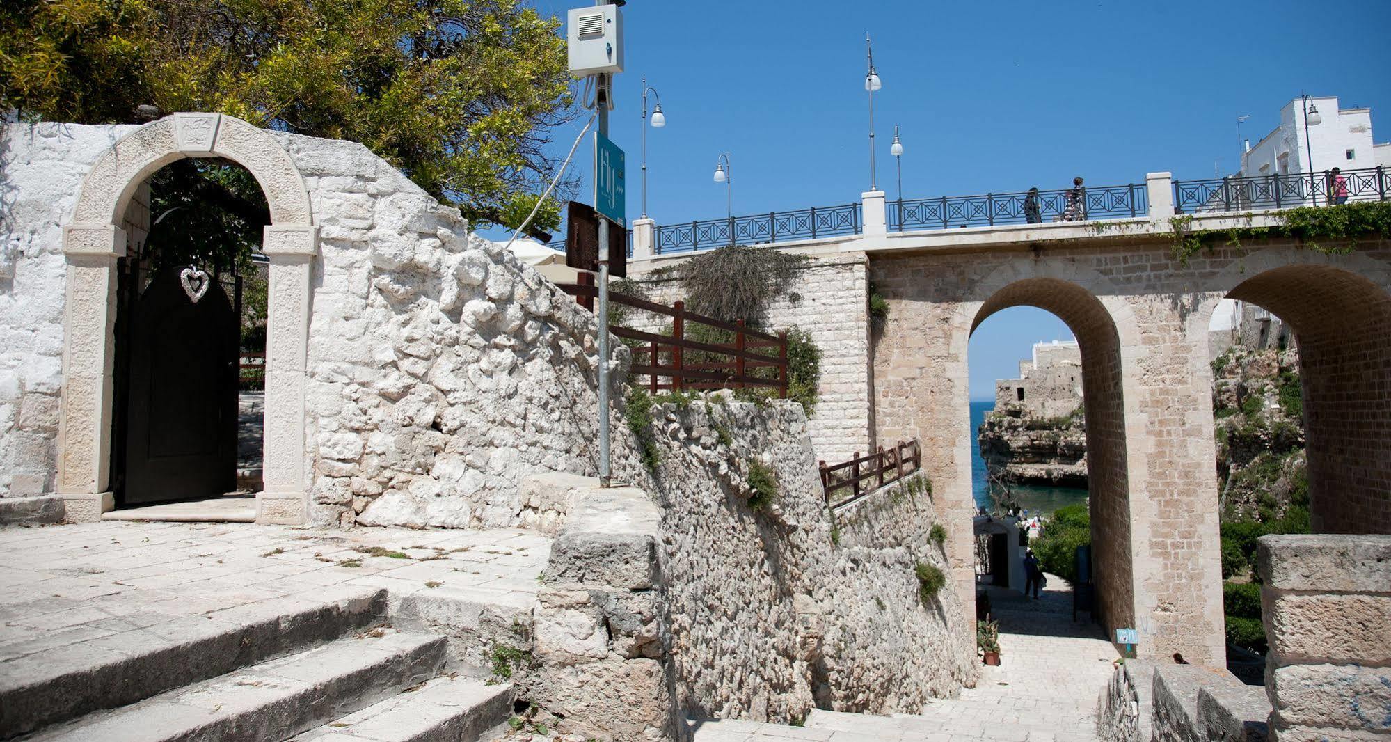 Grottammare Apartment Polignano a Mare Luaran gambar