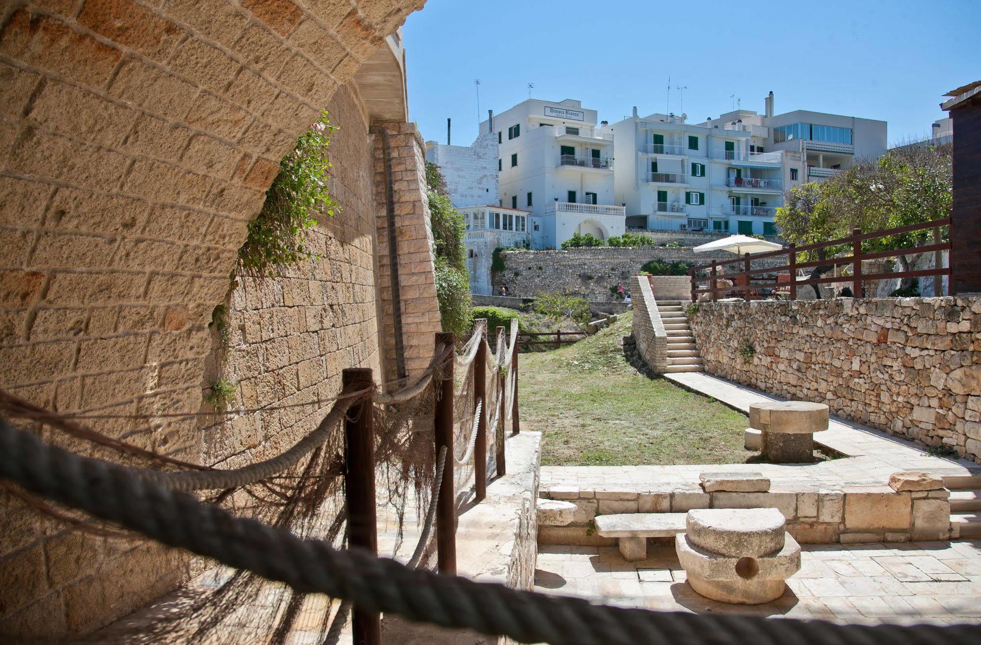 Grottammare Apartment Polignano a Mare Luaran gambar